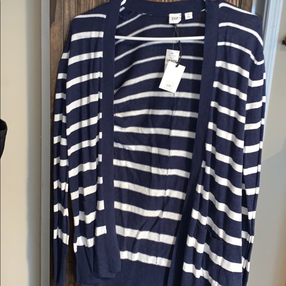NWT Gap Cardigan